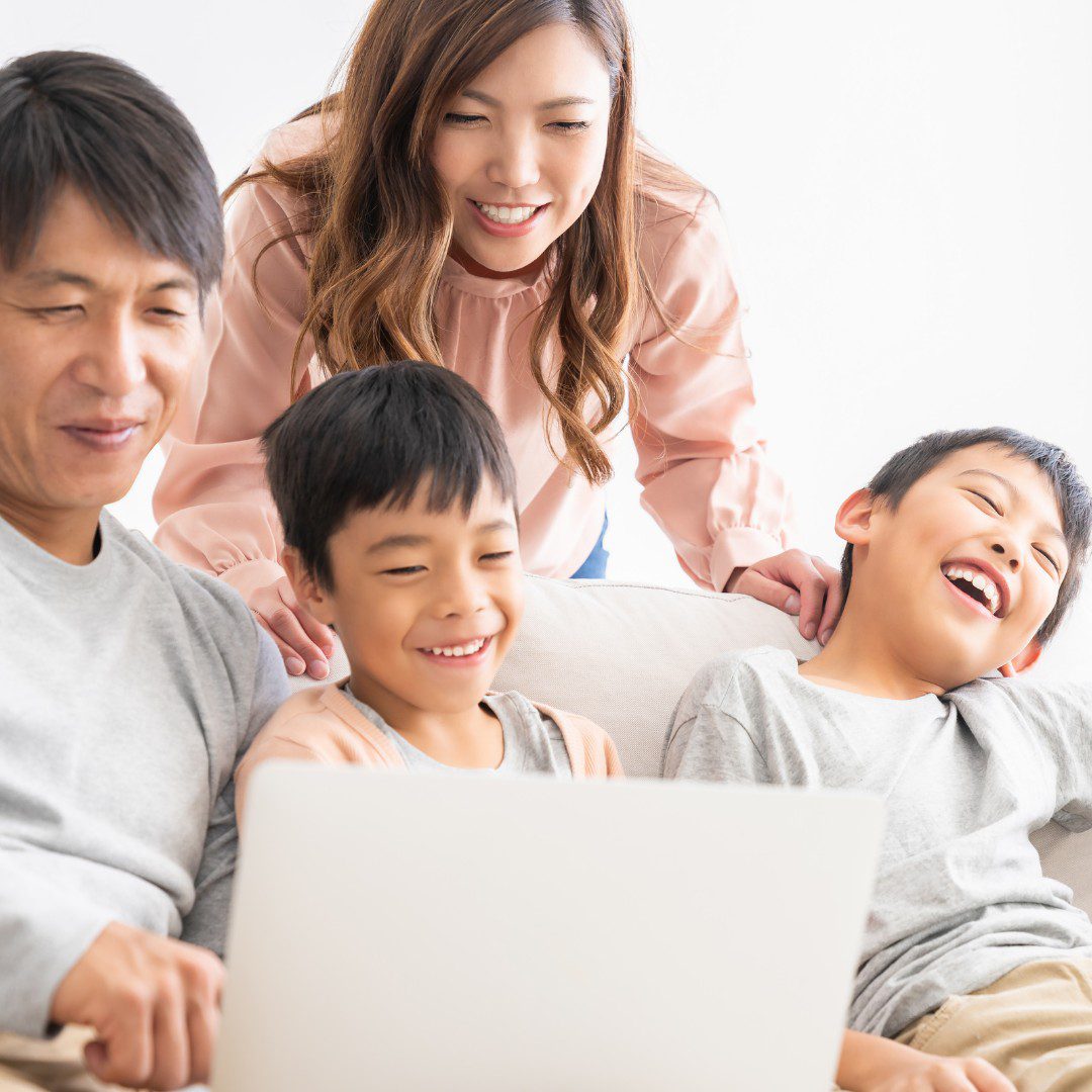 virtual family counseling with parents and kids